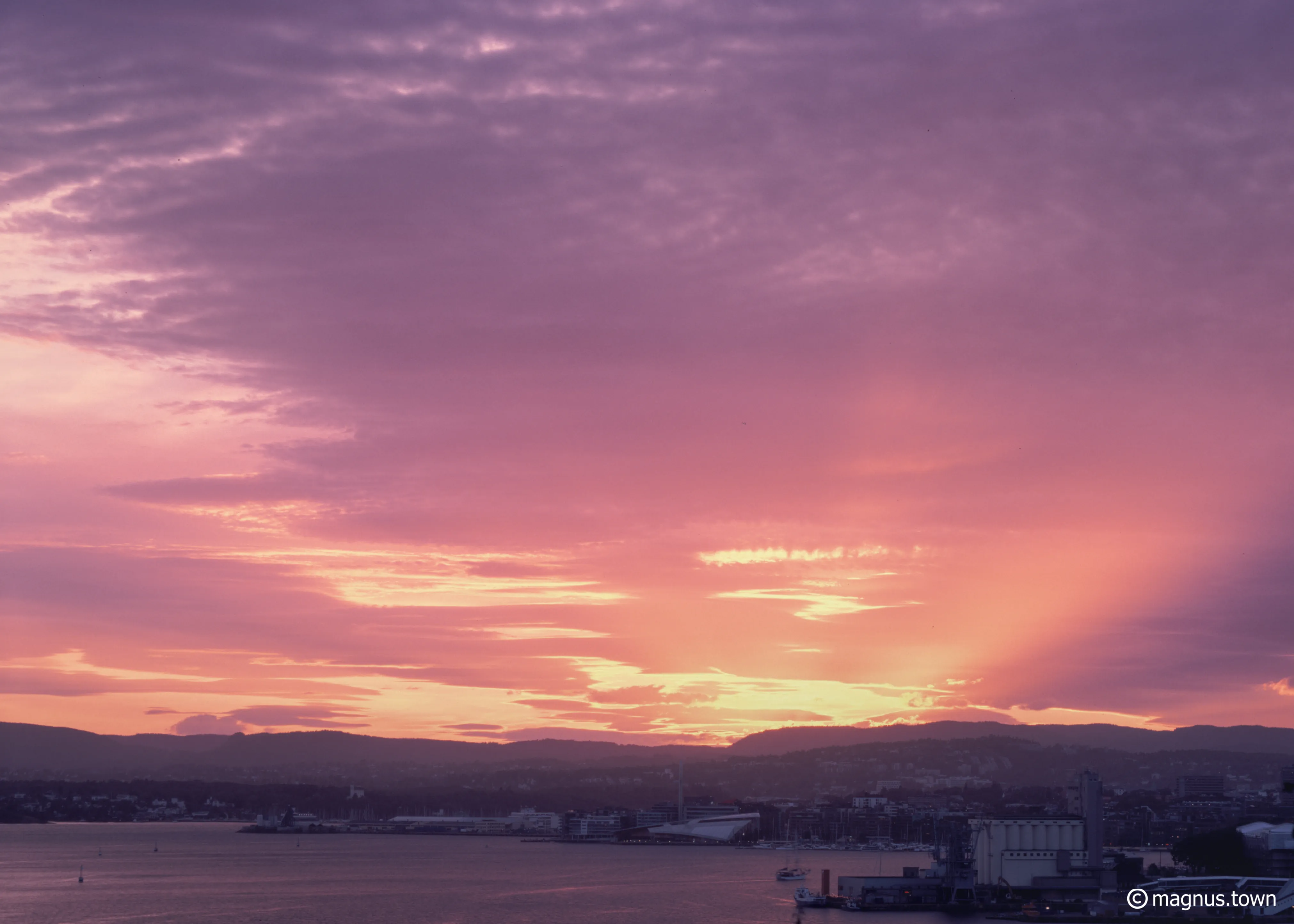 The original scan that was sendt to print